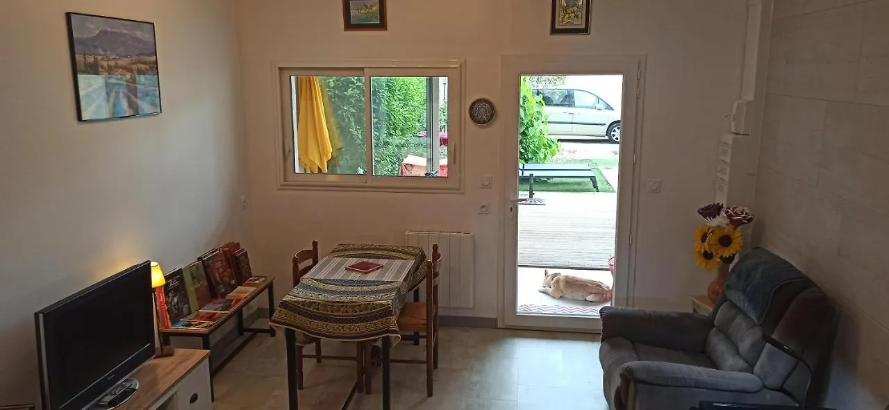 Maisonnette Calme Avec Jardinet Vaison-la-Romaine Holiday home