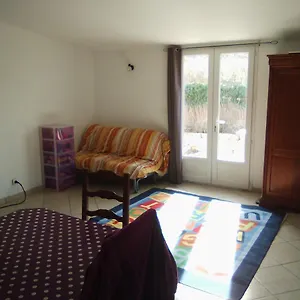  Hébergement de vacances A 150 M De La Piste Cyclable Maison En Campagne Avec Gde Piscine