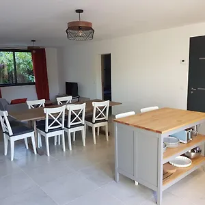  Hébergement de vacances Maison Avec Piscine